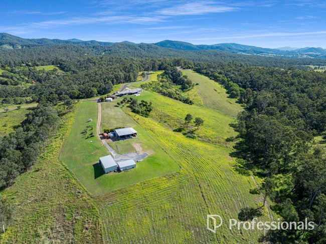 175 Tunnel Road Imbil QLD 4570