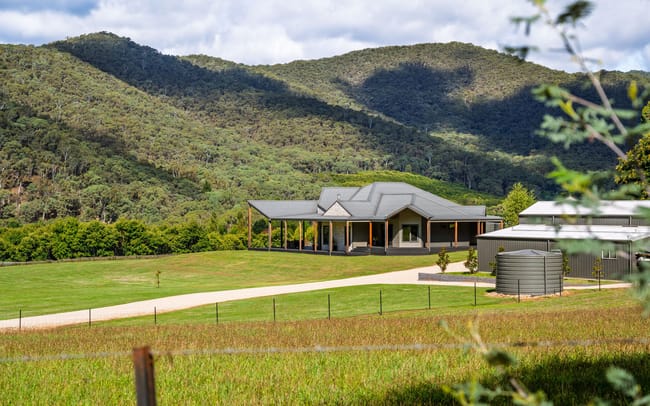 67 Jagoes Gully Road Wandiligong VIC 3744