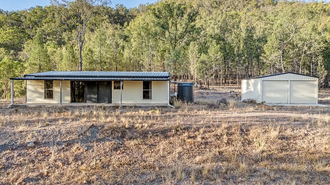 61 Hart Road Thanes Creek QLD 4370 61 Hart Road Thanes Creek QLD 4370