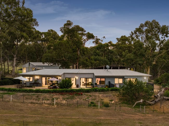 17 Longmire Lane Strangways VIC 3461 17 Longmire Lane Strangways VIC 3461
