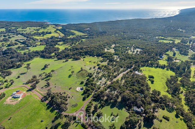 106 Gunyulgup Valley Drive Yallingup WA 6282 106 Gunyulgup Valley Drive Yallingup WA 6282