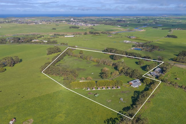 254 Caramut Road Warrnambool VIC 3280 254 Caramut Road Warrnambool VIC 3280