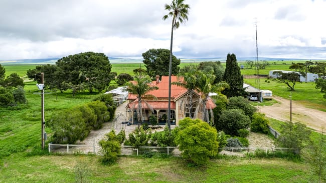 1695 Windview Road Brinkworth SA 5464 1695 Windview Road Brinkworth SA 5464