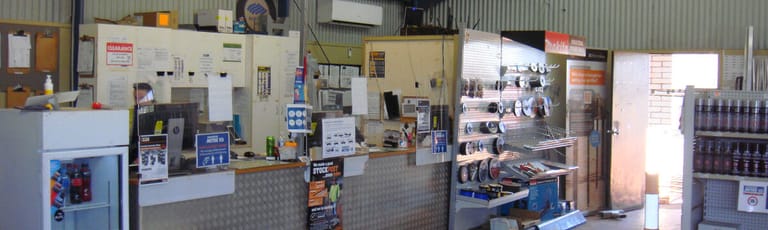 Factory, Warehouse & Industrial commercial property for lease at 102-106 Raglan Street Roma QLD 4455