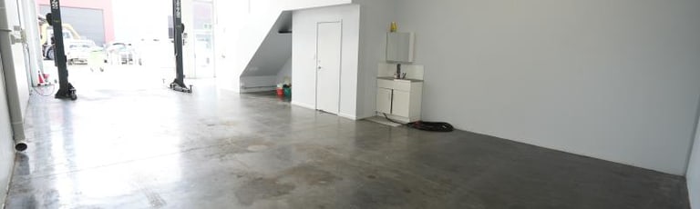 Factory, Warehouse & Industrial commercial property leased at 4/27 Motorway Circuit Ormeau QLD 4208