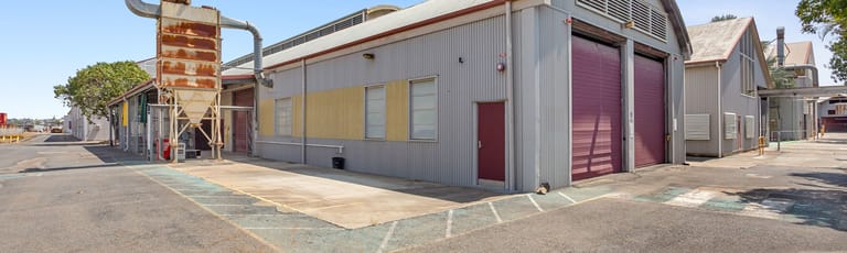 Factory, Warehouse & Industrial commercial property for lease at 380 Bolsover Street Rockhampton City QLD 4700