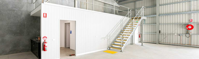 Factory, Warehouse & Industrial commercial property for lease at 3/111 Kaitlers Road Lavington NSW 2641