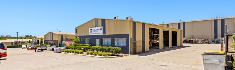 Factory, Warehouse & Industrial commercial property for lease at Hemmant QLD 4174
