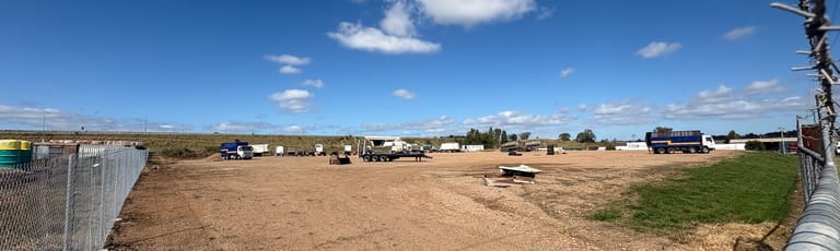 Factory, Warehouse & Industrial commercial property for lease at 15 Wirth Road Charlton QLD 4350