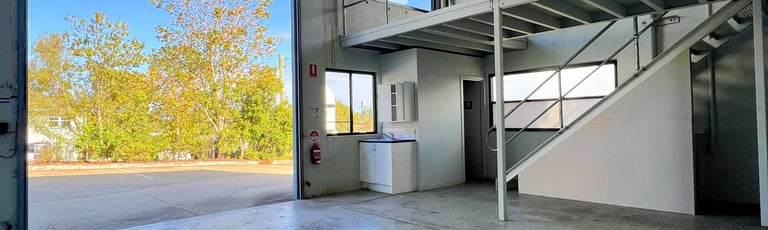 Factory, Warehouse & Industrial commercial property for lease at 17 Margaret Street Southport QLD 4215