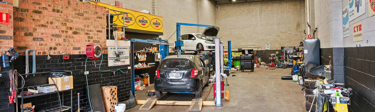 Showrooms / Bulky Goods commercial property for lease at Unit 3/206 Box Road Miranda NSW 2228