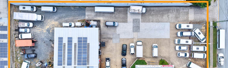 Factory, Warehouse & Industrial commercial property for lease at 13 Hinde Street Ashmore QLD 4214