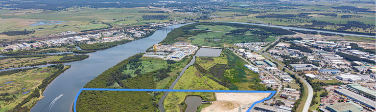 Factory, Warehouse & Industrial commercial property for sale at 30 Laverick Avenue Tomago NSW 2322
