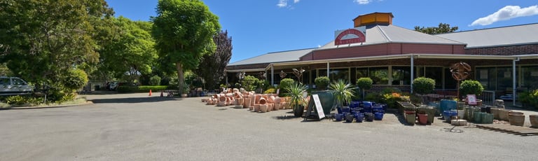 Shop & Retail commercial property for sale at 899 & 911 Thomas Road Anketell WA 6167