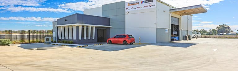 Factory, Warehouse & Industrial commercial property for sale at 1 & 2/16 Logistic Avenue Tamworth NSW 2340