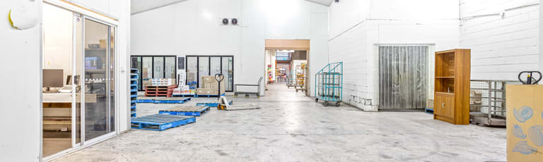 Factory, Warehouse & Industrial commercial property for sale at Whole of the property/206 West Street Allenstown QLD 4700
