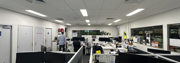Showrooms / Bulky Goods commercial property for lease at Unit/8-344 Lorimer St Port Melbourne VIC 3207