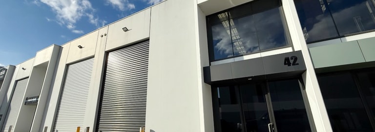 Factory, Warehouse & Industrial commercial property for lease at 42 Stelvio Close Lynbrook VIC 3975