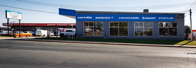 Showrooms / Bulky Goods commercial property for lease at Ground  Unit 2/79-85 Collie Street Fyshwick ACT 2609