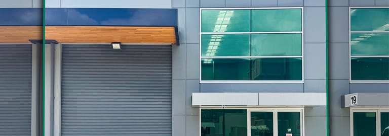 Factory, Warehouse & Industrial commercial property for lease at 18 Spark Circuit Pakenham VIC 3810