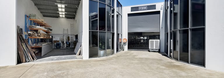 Showrooms / Bulky Goods commercial property for lease at 2/31 Taree Street Burleigh Heads QLD 4220