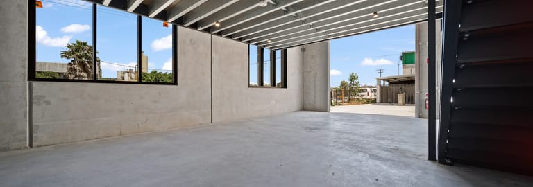 Factory, Warehouse & Industrial commercial property for lease at Southport QLD 4215