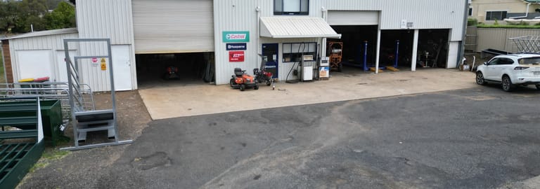 Factory, Warehouse & Industrial commercial property for sale at 211N Pakington Street Walcha NSW 2354