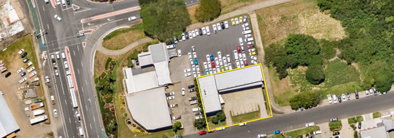 Factory, Warehouse & Industrial commercial property for sale at 36-38 Moffat Street Cairns North QLD 4870