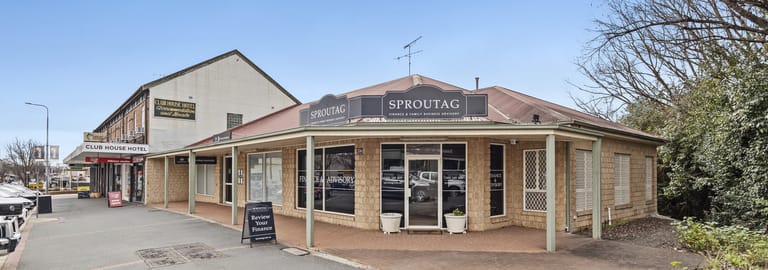Showrooms / Bulky Goods commercial property for sale at 204-206 Comur Street Yass NSW 2582