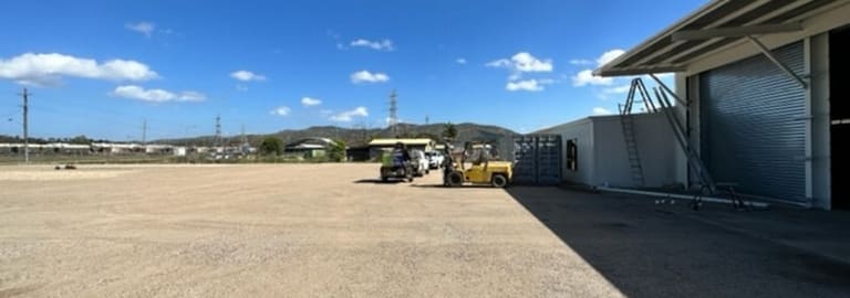 Factory, Warehouse & Industrial commercial property for sale at 9-15 Bessemer Street Stuart QLD 4811