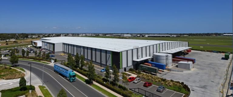 Factory, Warehouse & Industrial commercial property for lease at 11 Chifley Drive Mentone VIC 3194