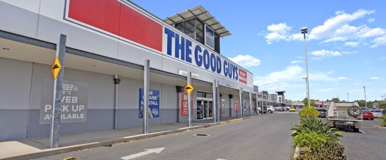 Shop & Retail commercial property for lease at 414-434 Yaamba Road Rockhampton QLD 4701