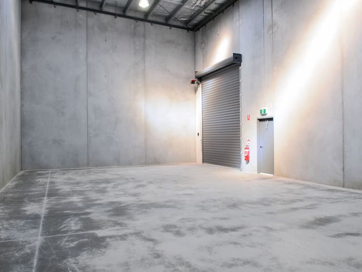 Click to view all images 82 Gateway Boulevard Epping VIC 3076 - Image 2