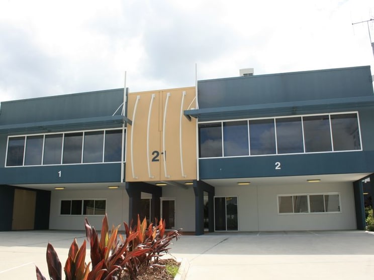 Click to view all images 2/21 Blanck Street Ormeau QLD 4208 - Image 1