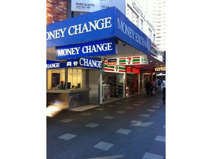 Click to view all images Surfers Paradise QLD 4217 - Image 1