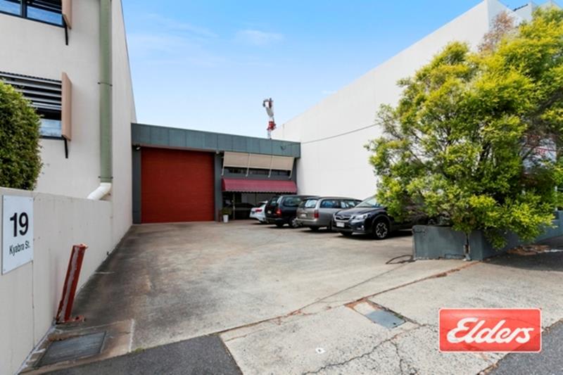 Click to view all images 19 Kyabra Street Newstead QLD 4006 - Image 2