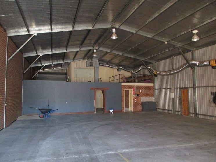 18 Crown St Tamworth NSW 2340 - Image 3