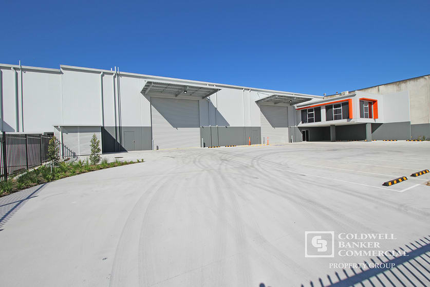 Click to view all images 49 (Lot 381) Motorway Circuit Ormeau QLD 4208 - Image 1