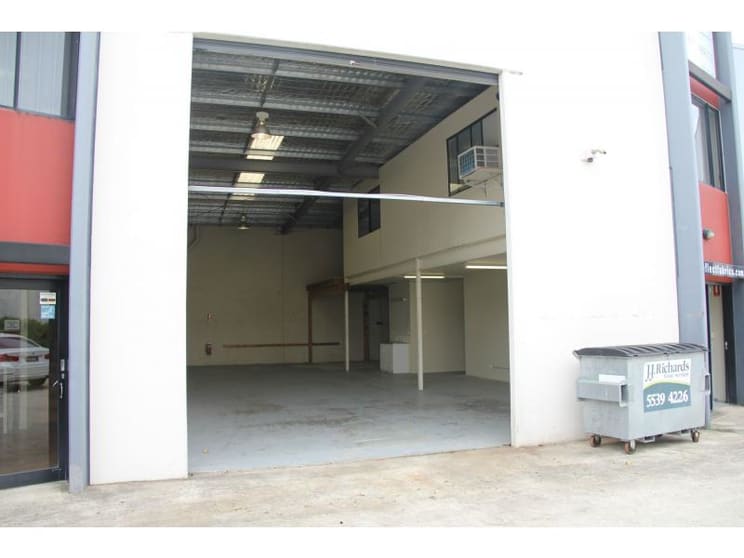 Click to view all images 3/8 John Duncan Court Varsity Lakes QLD 4227 - Image 2