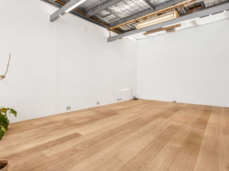 Click to view all images 34 Kings Lane Darlinghurst NSW 2010 - Image 2