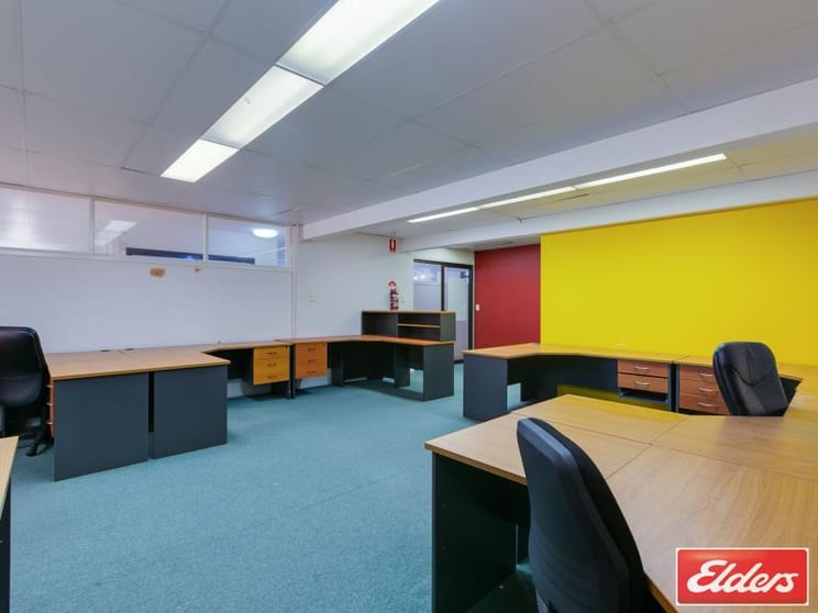 Click to view all images Taringa QLD 4068 - Image 2