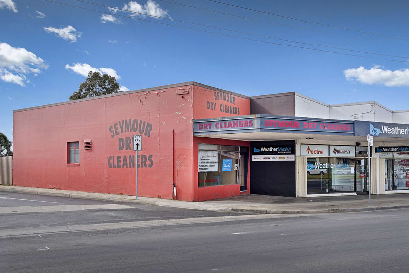 Click to view all images 29 Anzac Avenue Seymour VIC 3660 - Image 2