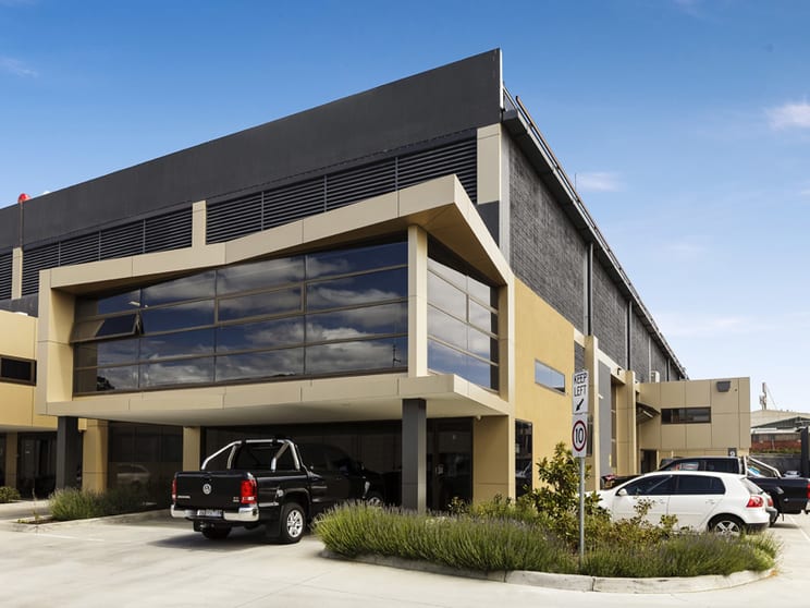 8/25-37 Huntingdale Road Burwood VIC 3125 - Image 1