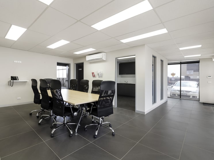 8/25-37 Huntingdale Road Burwood VIC 3125 - Image 3