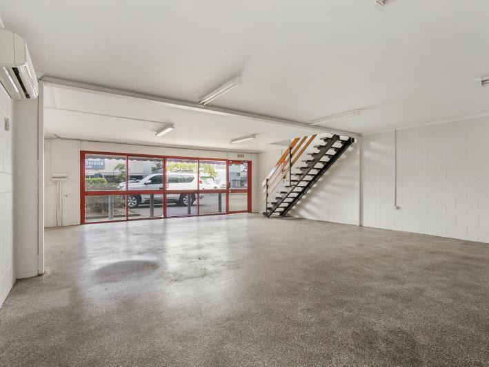 Unit  1/18 - 20 Spine Street Sumner QLD 4074 - Image 1