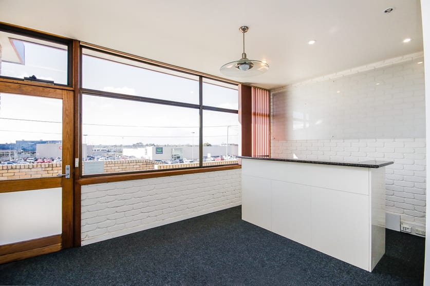 Click to view all images 2/57 Best Street Devonport TAS 7310 - Image 3