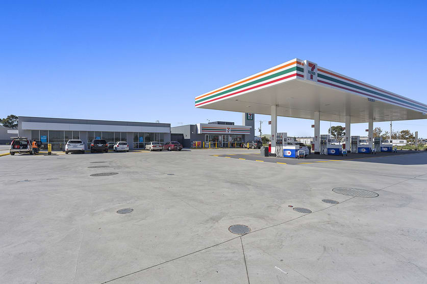 1280 Koo Wee Rup Road Pakenham VIC 3810 - Image 2