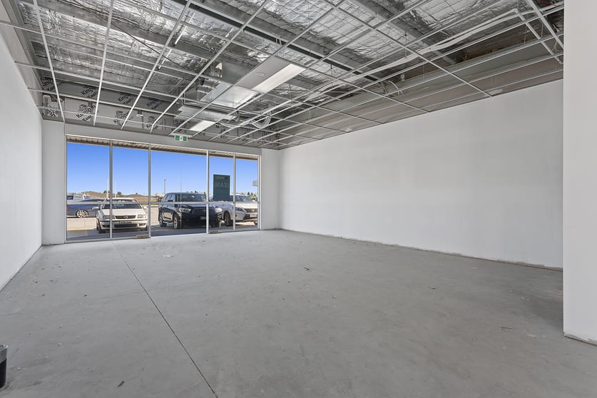 Shop 2/1280 Koo Wee Rup Road Pakenham VIC 3810 - Image 1