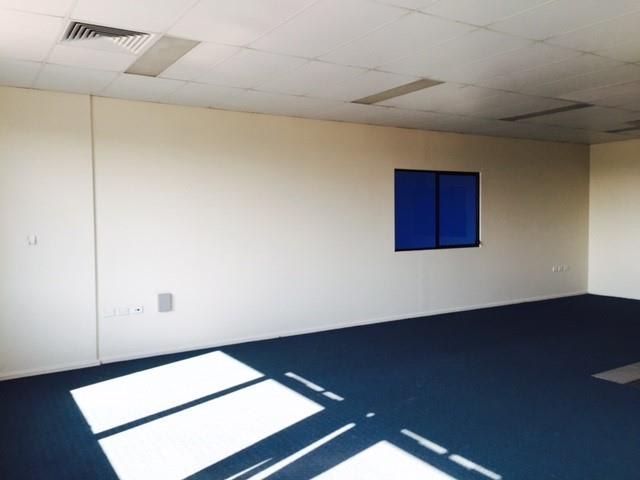 Click to view all images Wetherill Park NSW 2164 - Image 2