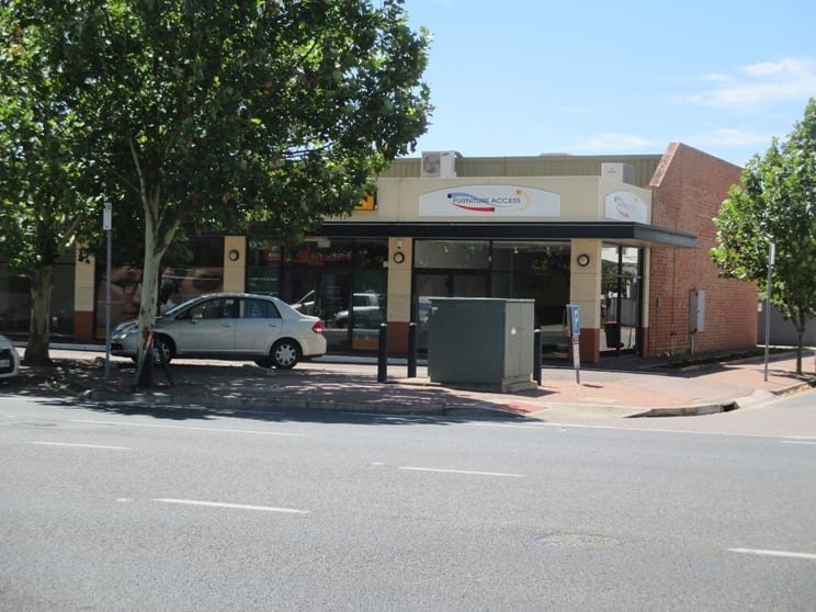 Click to view all images Shop 4/142-146 Sir Donald Bradman Drive Hilton SA 5033 - Image 2